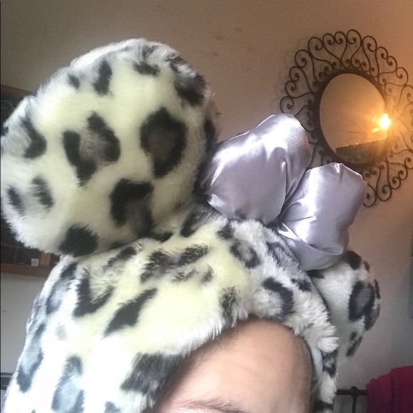 GIFTED 🎁Animal Print Furry Minnie Mouse Ears - Picture 8 of 12